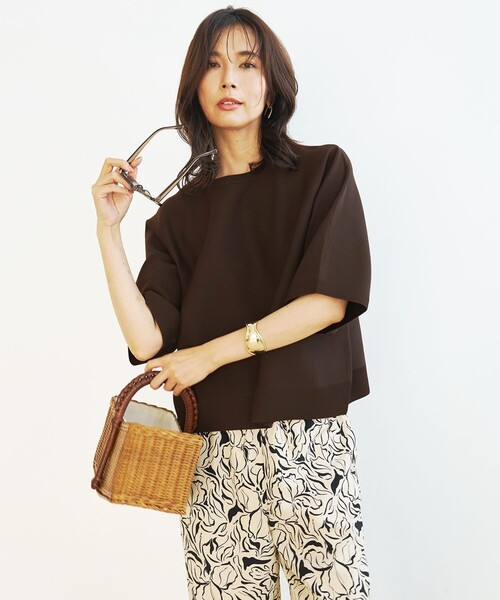 UNFILO(アンフィーロ)の「【一部店舗限定】BEAUTY FORM KNIT ハーフスリーブ(ニット/セーター・レディース・ブラック系/ベージュ系/ダークブラウン系・X-LARGE)」の8枚目の写真