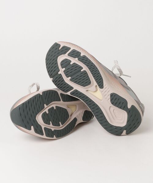 KARHU(カルフ)の「KARHU / “MESTARI RUN LS” スニーカー(スニーカー・レディース・ライトグレー/グレー/グレー系・10/6/7/9/8/5)」の11枚目の写真