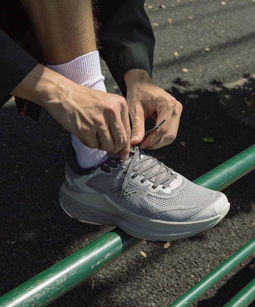 KARHU(カルフ)の「KARHU / “MESTARI RUN LS” スニーカー(スニーカー・レディース・ライトグレー/グレー/グレー系・10/6/7/9/8/5)」の1枚目の写真