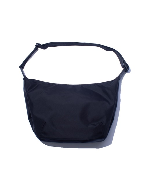 F/CE. (エフシーイー)の「F/CE. 420 re/cor 2WAY SHOULDER TOTE 2.0 / エフシーイー 420 レコー 2ウェイ ショルダー トート 2.0(ショルダーバッグ・メンズ・ブラック/ブラウン/パープル・FREE)」の4枚目の写真