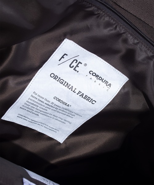 F/CE. (エフシーイー)の「F/CE. 420 re/cor 2WAY SHOULDER TOTE 2.0 / エフシーイー 420 レコー 2ウェイ ショルダー トート 2.0(ショルダーバッグ・メンズ・ブラック/ブラウン/パープル・FREE)」の14枚目の写真