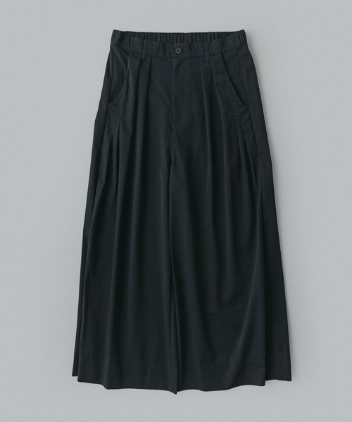 remer(リメール)の「remer 26秋冬新作 - loose powdery touch deep tuck wide PT / パウダリータッチ ディープタックワイドパンツ(その他パンツ・メンズ・ダークグレー/オフホワイト/ブラック・X-SMALL/LARGE/MEDIUM/SMALL)」の8枚目の写真