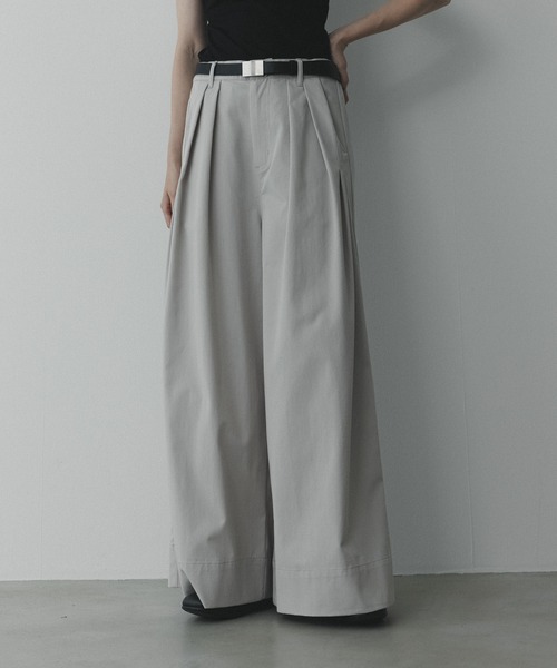 remer(リメール)の「remer 26秋冬新作 - loose powdery touch deep tuck wide PT / パウダリータッチ ディープタックワイドパンツ(その他パンツ・メンズ・ダークグレー/オフホワイト/ブラック・X-SMALL/LARGE/MEDIUM/SMALL)」の21枚目の写真