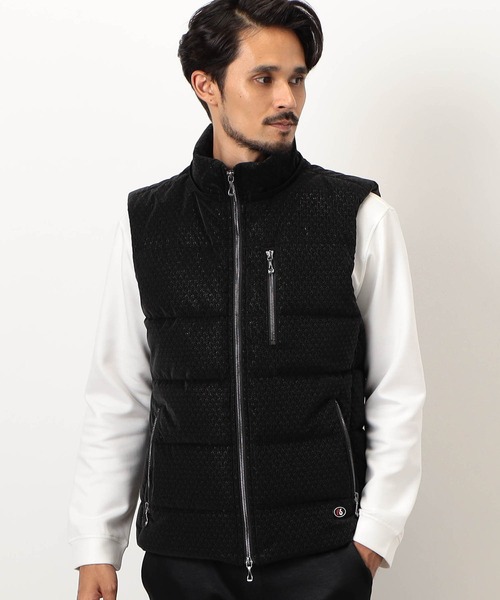 NICOLE CLUB FOR MEN(ニコルクラブフォーメン)の「【NICOLE SPORTS】ロゴデザインパテッドベスト(ダウンベスト・メンズ・ブラック系その他/ブラック・MEDIUM/LARGE/X-LARGE)」の6枚目の写真