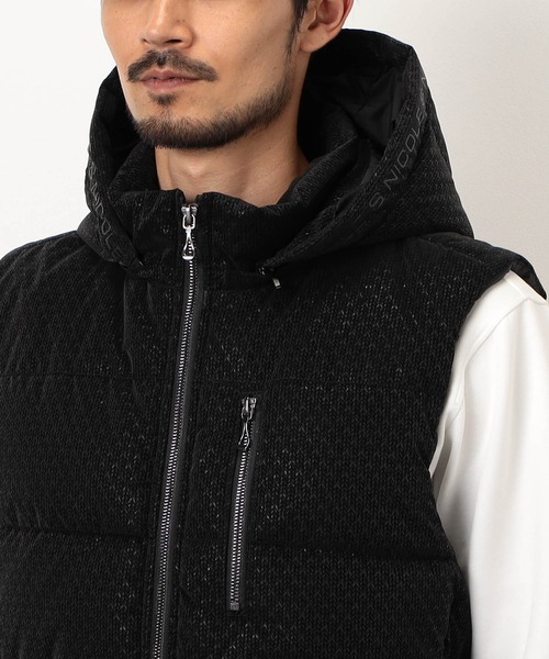 NICOLE CLUB FOR MEN(ニコルクラブフォーメン)の「【NICOLE SPORTS】ロゴデザインパテッドベスト(ダウンベスト・メンズ・ブラック系その他/ブラック・MEDIUM/LARGE/X-LARGE)」の9枚目の写真