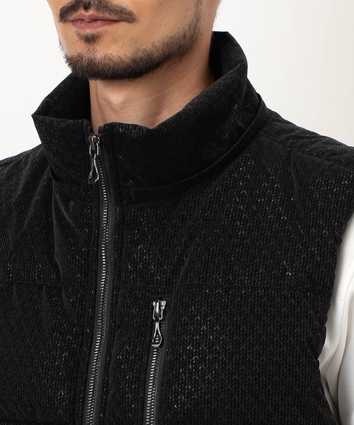 NICOLE CLUB FOR MEN(ニコルクラブフォーメン)の「【NICOLE SPORTS】ロゴデザインパテッドベスト(ダウンベスト・メンズ・ブラック系その他/ブラック・MEDIUM/LARGE/X-LARGE)」の10枚目の写真