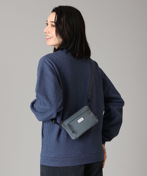Columbia(コロンビア)の「Columbia/ バイサイドミニショルダーウォレット /コロンビア(ショルダーバッグ・レディース・ブラック/ブラウン/グリーン・ONE SIZE)」の22枚目の写真