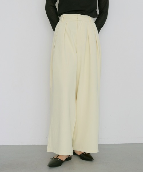 cheriella(シェリエラ)の「【cheriella】タックスラックス TUCK SLACKS(スラックス・レディース・ブラック/イエロー/オフホワイト・FREE)」の8枚目の写真
