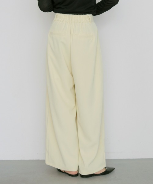 cheriella(シェリエラ)の「【cheriella】タックスラックス TUCK SLACKS(スラックス・レディース・ブラック/イエロー/オフホワイト・FREE)」の9枚目の写真