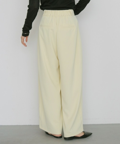 cheriella(シェリエラ)の「【cheriella】タックスラックス TUCK SLACKS(スラックス・レディース・ブラック/イエロー/オフホワイト・FREE)」の10枚目の写真