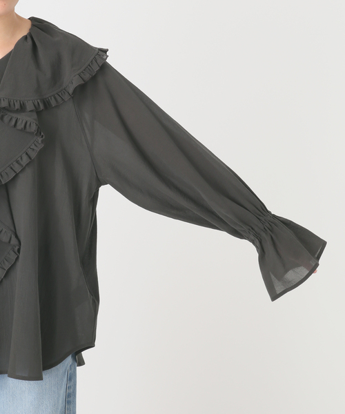 IENA（イエナ）の「ドライボイル ラッフルブラウス（シャツ/ブラウス・レディース・ホワイト/グレー・FREE）」の8枚目の写真