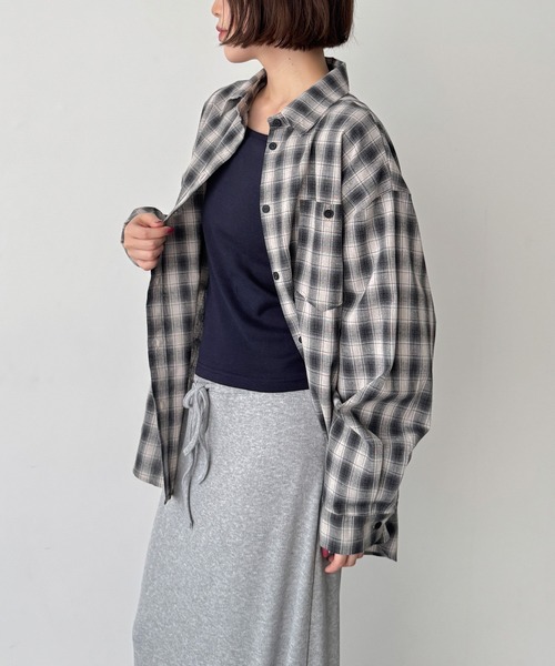 CANAL JEAN(キャナルジーン)の「El mar コットンラウンドネックロンT(Tシャツ/カットソー・レディース・ホワイト/ダークネイビー/チャコールグレー/ブラック・ONE SIZE)」の9枚目の写真
