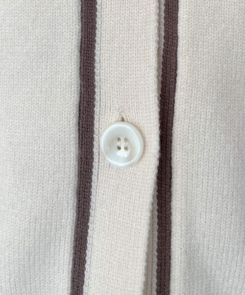 F i.n.t(フィント)の「ペキニーズ刺繍ライン使いニットカーディガン/fint フィント(カーディガン/ボレロ・レディース・アイボリー/レッド/ブルー・FREE)」の14枚目の写真