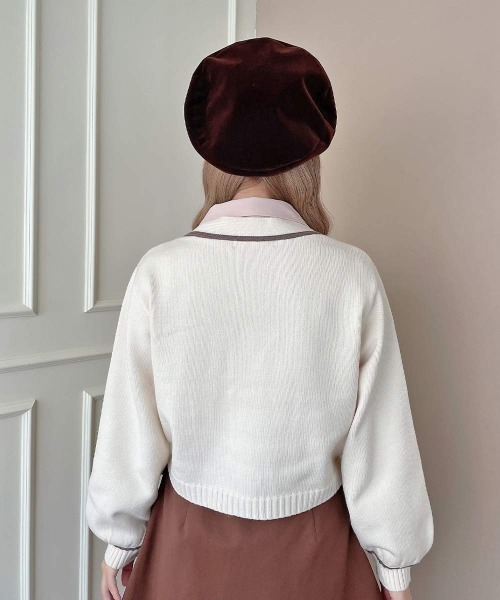 F i.n.t(フィント)の「ペキニーズ刺繍ライン使いニットカーディガン/fint フィント(カーディガン/ボレロ・レディース・アイボリー/レッド/ブルー・FREE)」の16枚目の写真