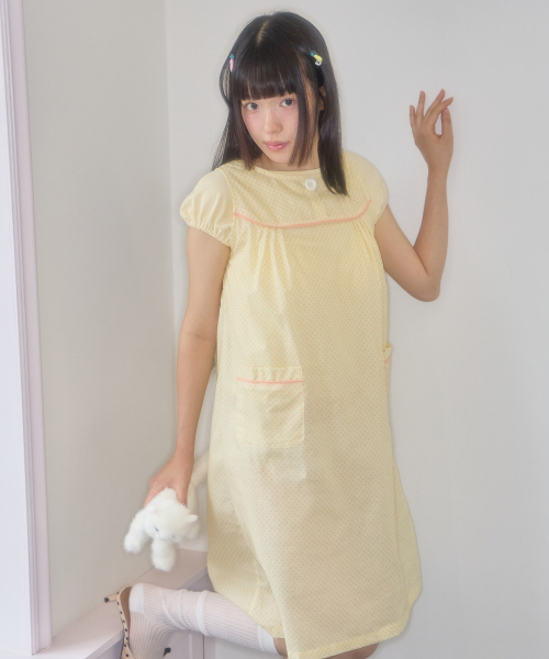 SHAKIRI(シャキリ)の「ワンボタンミニドットドレス(イエロー)(ワンピース・レディース・その他・FREE)」の3枚目の写真