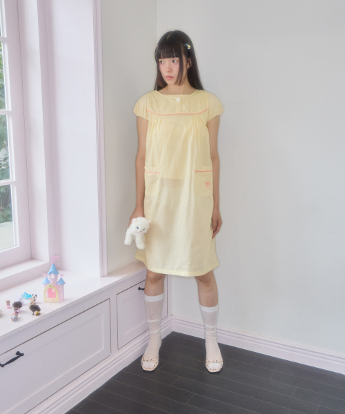 SHAKIRI(シャキリ)の「ワンボタンミニドットドレス(イエロー)(ワンピース・レディース・その他・FREE)」の5枚目の写真