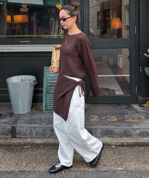 HEILIS(ヘイリス)の「【Ranna Select】 ワッフルニットラップスカートセット/ニットセット ニットセットアップ ニットトップス 長袖ニット レイヤードスカート ニットスカート 巻きスカート ラップスカート レイヤードアイテム 着回し 韓国ファッション 韓国コーデ カジュアル デイリー 秋服 冬服 ブラウン アイボリー(ニット/セーター・レディース・ブラウン/アイボリー・FREE)」の5枚目の写真