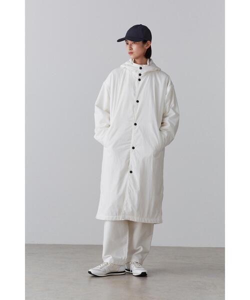 Y(ワイ)の「Y / RECYCLE NYLON TAFFETA / RECYCLE POLYESTER FLEECE CO(ダウンジャケット/コート・メンズ・ホワイト/ネイビー・SMALL/MEDIUM/LARGE)」の18枚目の写真