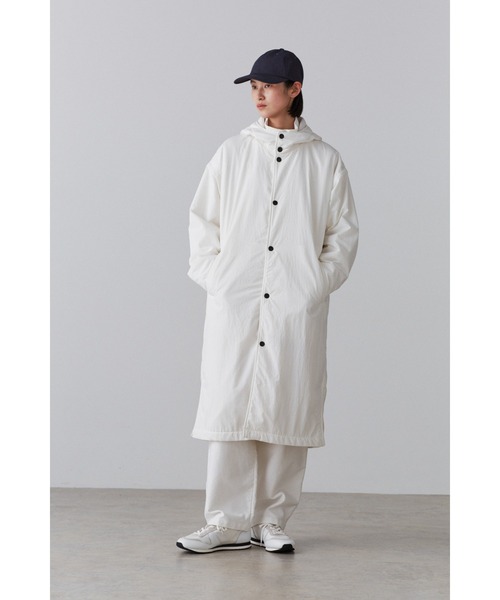 Y(ワイ)の「Y / RECYCLE NYLON TAFFETA / RECYCLE POLYESTER FLEECE CO(ダウンジャケット/コート・メンズ・ホワイト/ネイビー・SMALL/MEDIUM/LARGE)」の8枚目の写真