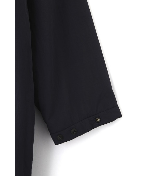 Y(ワイ)の「Y / RECYCLE NYLON TAFFETA / RECYCLE POLYESTER FLEECE CO(ダウンジャケット/コート・メンズ・ホワイト/ネイビー・SMALL/MEDIUM/LARGE)」の4枚目の写真