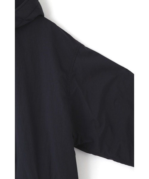 Y(ワイ)の「Y / RECYCLE NYLON TAFFETA / RECYCLE POLYESTER FLEECE CO(ダウンジャケット/コート・メンズ・ホワイト/ネイビー・SMALL/MEDIUM/LARGE)」の5枚目の写真