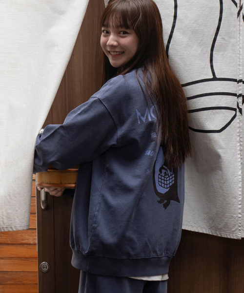BIGWAVE COLLECTIVE（ビッグウェーブコレクティブ）の「モクヨクコ PIGMENT スウェット (ウォッシュドブルー)（スウェット・レディース・その他・MEDIUM/LARGE/X-LARGE）」の3枚目の写真