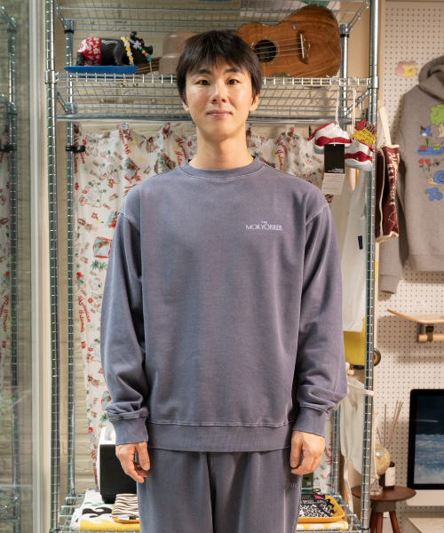 BIGWAVE COLLECTIVE（ビッグウェーブコレクティブ）の「モクヨクコ PIGMENT スウェット (ウォッシュドブルー)（スウェット・レディース・その他・MEDIUM/LARGE/X-LARGE）」の4枚目の写真