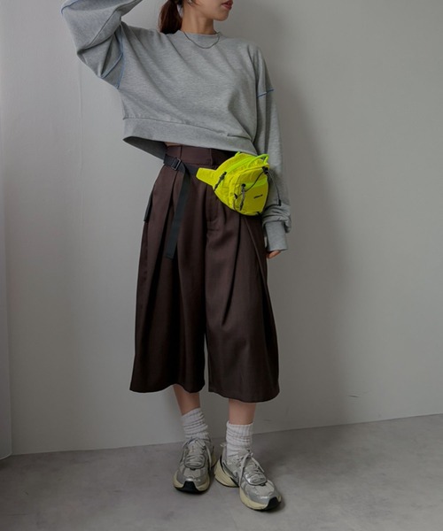 bohmal(ボマール)の「バイカラーメロウクロップドカラースウェットトップス(Tシャツ/カットソー・レディース・ブラック/パープル/ライム/ブルー/杢グレー・FREE)」の7枚目の写真