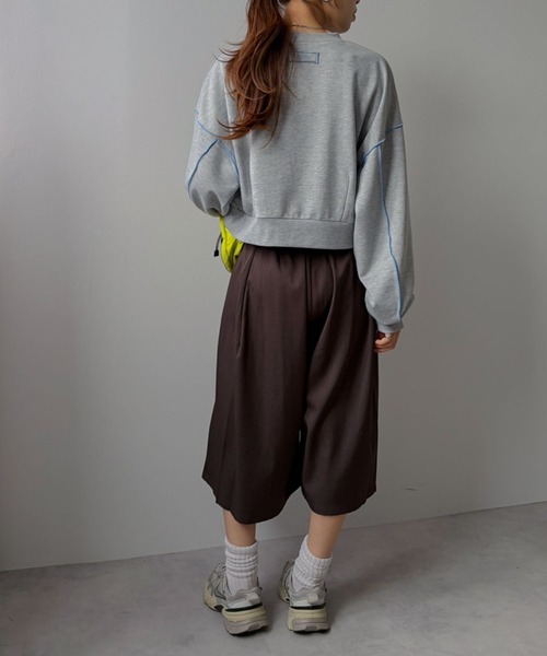 bohmal(ボマール)の「バイカラーメロウクロップドカラースウェットトップス(Tシャツ/カットソー・レディース・ブラック/パープル/ライム/ブルー/杢グレー・FREE)」の10枚目の写真