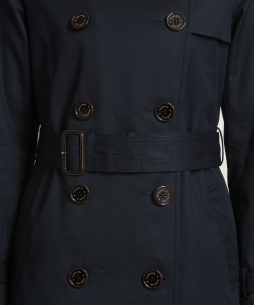 Andemiu（アンデミュウ）の「【国内生産生地使用！】ベーシックトレンチコート 714921（トレンチコート・レディース・ベージュ/ネイビー・MEDIUM/SMALL）」の7枚目の写真