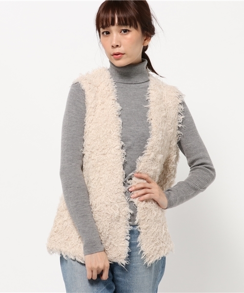 INED Vネックファーカーディガン