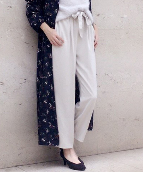archives(アルシーヴ)の「リボンベルト付 テーパードパンツ(その他パンツ・レディース・ブラウン/ブラック/グレー・MEDIUM)」の3枚目の写真
