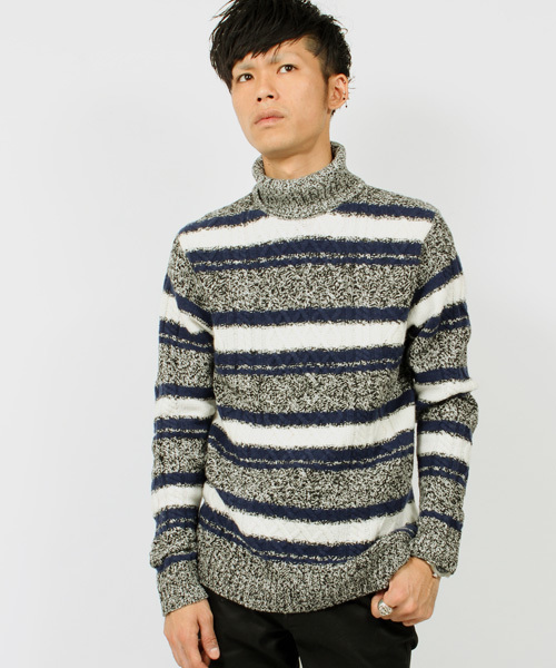 ESSENTIAL GARMENT MEN'S BIGI（エッセンシャルガーメントメンズビギ）の「アラン柄タートルネックニット/無地＆ボーダー（ニット/セーター・メンズ・グレー/グレー系その他/ホワイト/ホワイト系その他/ボルドー・S/M/L）」の5枚目の写真