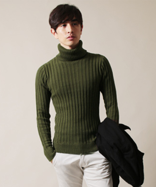 THE CASUAL（カジュアル）の「100%コットンリブタートルネックニット（ニット/セーター・メンズ・ブラック/カーキ/チャコール/ネイビー/オフホワイト/キャメル/杢グレー/ワイン・L/M/XL）」の6枚目の写真