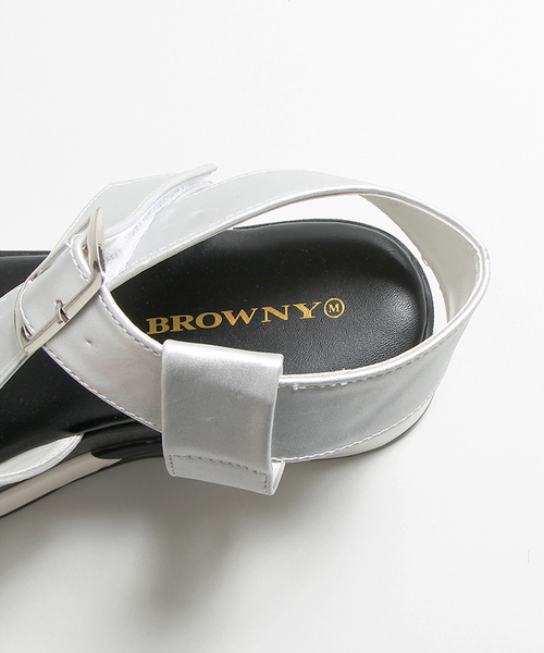 WEGO（ウィゴー）の「WEGO/厚底スポーツサンダル（サンダル・レディース・ホワイト/シルバー/ブラック・LARGE/MEDIUM）」の10枚目の写真