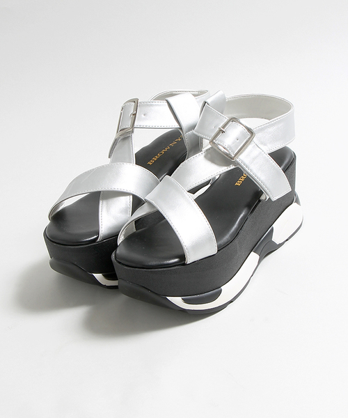 WEGO（ウィゴー）の「WEGO/厚底スポーツサンダル（サンダル・レディース・ホワイト/シルバー/ブラック・LARGE/MEDIUM）」の12枚目の写真