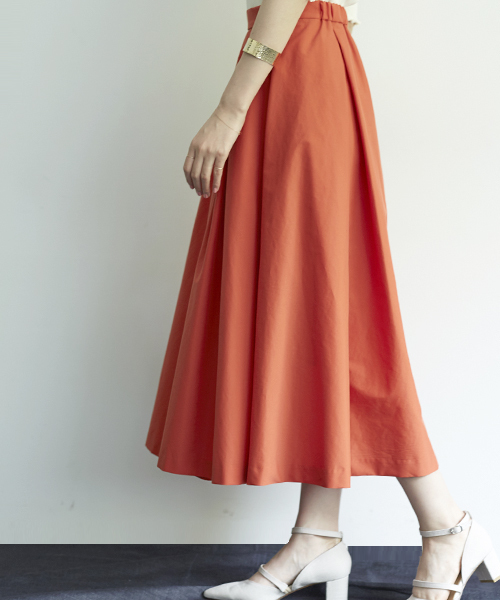 STUDIOUS（ステュディオス）の「ランダムタックロングスカート（スカート・レディース・レッド/ネイビー・0/1）」の11枚目の写真