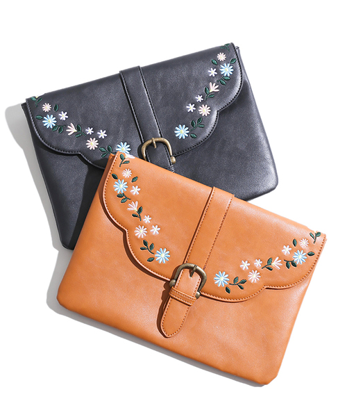 WEGO（ウィゴー）の「WEGO/ヴィンテージライクフラワー刺繍クラッチバッグ（クラッチバッグ・レディース・キャメル/ブラック・FREE）」の10枚目の写真