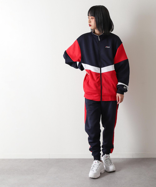 FILA（フィラ）の「【別注】 【FILA】 サイドライン ジャージ パンツ / トラックパンツ（その他パンツ・メンズ・ブラック×ホワイト/ブラック×レッド/ブラック×グリーン/ブルー系その他/ブルー系その他2/チャコールグレー×ブラック/ブラック/チャコール・X-LARGE/SMALL/MEDIUM/LARGE）」の12枚目の写真