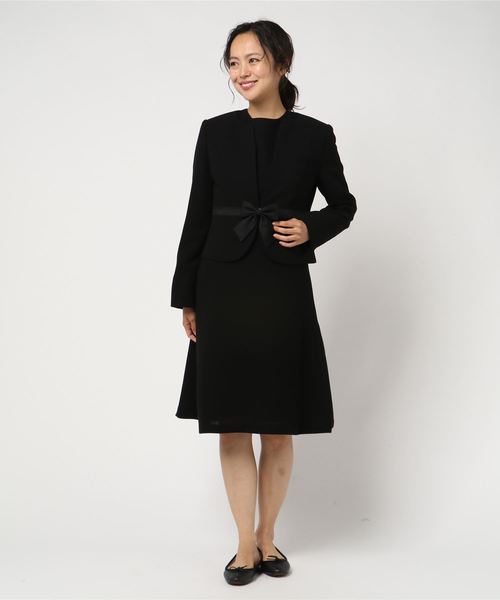 Aimer エメ の 喪服 礼服 Zozo Town限定 フレアスカートブラックフォーマルアンサンブル ワンピース Wear