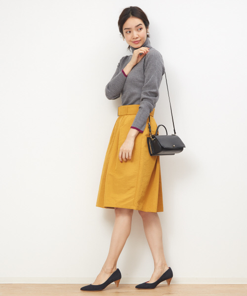 DESIGNWORKS（デザインワークス）の「ナイロングログランスカート（スカート・レディース・ボルドー/マスタード・38/36）」の4枚目の写真