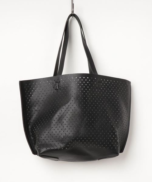 florist（フローリスト）の「【3way】星パターンのパンチングハンドバッグ/ショルダーバッグ（ショルダーバッグ・レディース・ホワイト/ブラック/ベージュ/レッド/シルバー・FREE）」の6枚目の写真