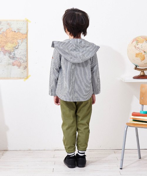 apres les cours（アプレレクール）の「フレキシブルライトパーカー（マウンテンパーカー・キッズ・ベージュ/カーキ/ストライプ・90/100/110/120/80/130/140）」の16枚目の写真