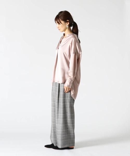 1er Arrondissement（プルミエアロンディスモン）の「ソロリライムサテンシャツ（シャツ/ブラウス・レディース・ネイビー/ピンク系その他/テラコッタ・38/36）」の16枚目の写真