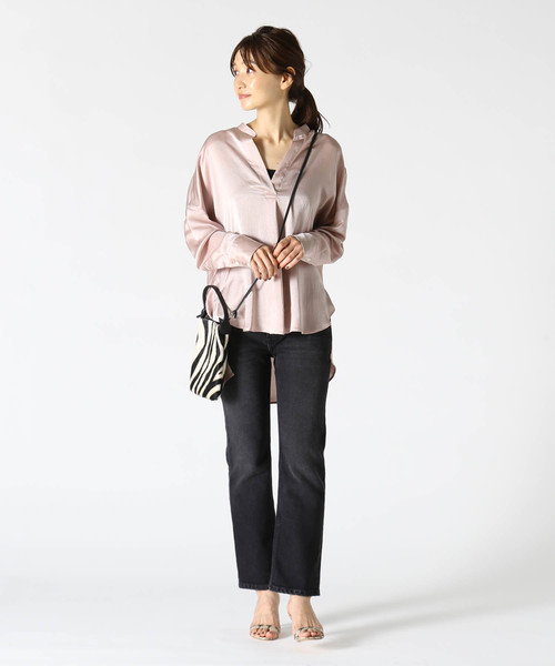 1er Arrondissement（プルミエアロンディスモン）の「ソロリライムサテンシャツ（シャツ/ブラウス・レディース・ネイビー/ピンク系その他/テラコッタ・38/36）」の17枚目の写真