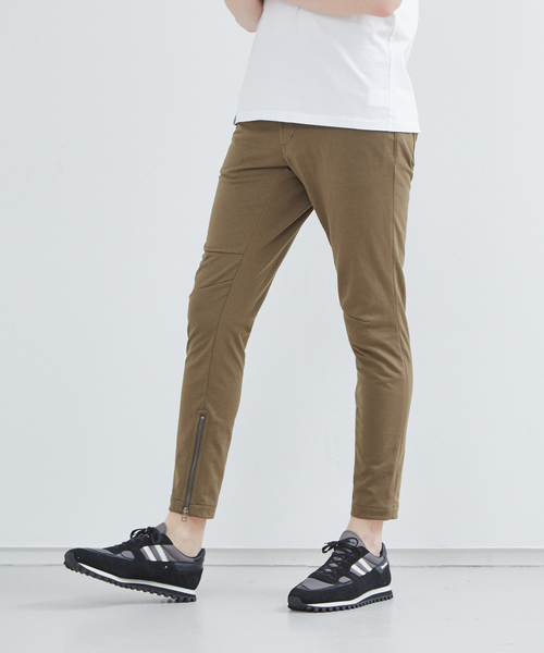 5351 POUR LES HOMMES(ゴーサンゴーイチプールオム)の「スキニージョグインレイパンツ(その他パンツ・メンズ・ライトグレー/カーキ/オフホワイト/ブラック・44/46/48/50)」の2枚目の写真
