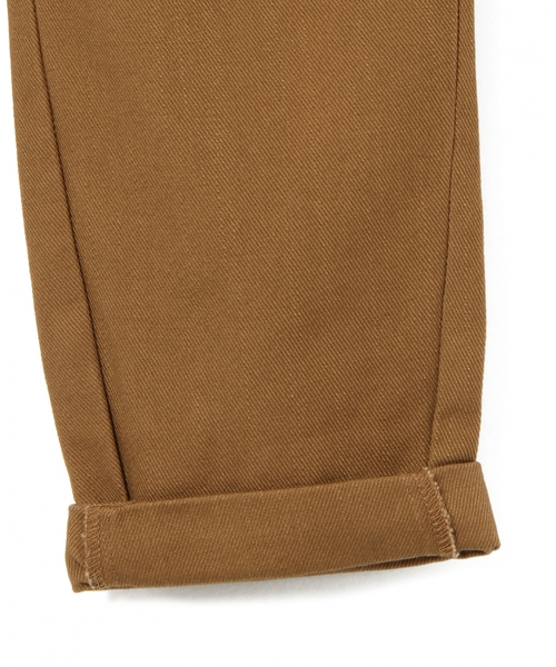 green label relaxing（グリーンレーベルリラクシング）の「【KIDS】 カラー テーパードパンツ フルレングス（その他パンツ・キッズ・ケリー/モカ/ネイビー・105/95/135/125/115）」の10枚目の写真