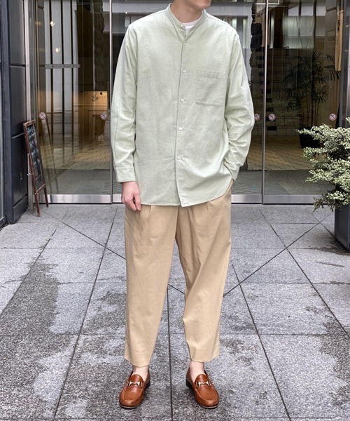 ADAM ET ROPE'（アダムエロペ）の「〈バンブー素材〉オーバーサイズ バンドカラーシャツ（シャツ/ブラウス・メンズ・ライトグリーン/ブラウン系その他/オレンジ系その他4/ホワイト・S/M/L）」の6枚目の写真