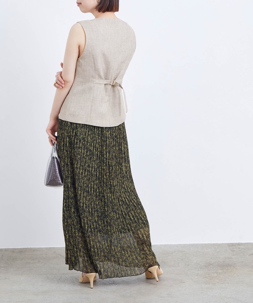 ADAM ET ROPE'（アダムエロペ）の「ツイルブラウスベスト（ベスト・レディース・ブラック/ベージュ・FREE）」の4枚目の写真