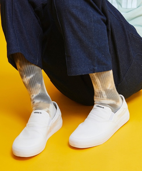 adidas slip on unisex